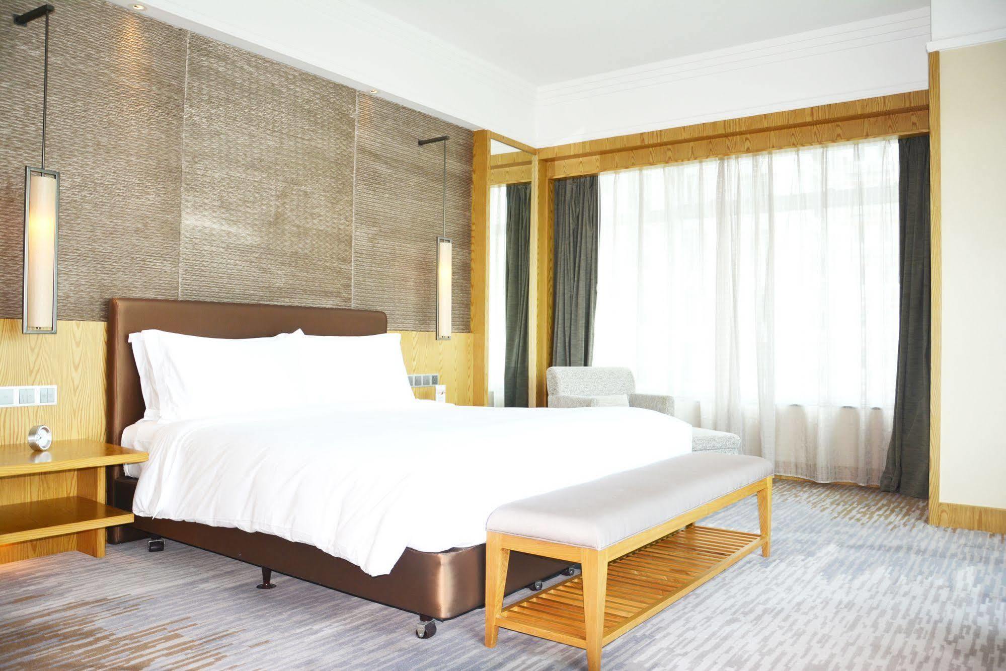 Caption By Hyatt Zhongshan Park Xangai Exterior foto