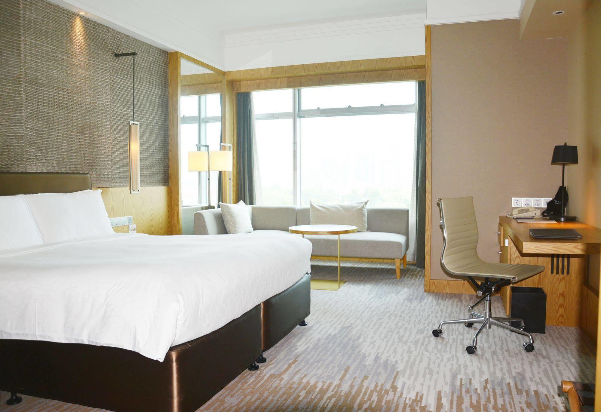 Caption By Hyatt Zhongshan Park Xangai Exterior foto